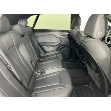 Audi Q8  SUV 2019,  3.0 benzyna, automat - Na sprzedaż za 166 050 zł - Katowice - zdjęcie 12
