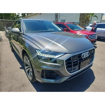 Audi Q8  SUV 2022,  3.0 benzyna, automat - Na sprzedaż za 246 000 zł - Katowice - zdjęcie 3