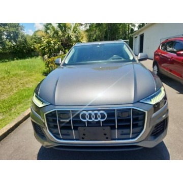 Audi Q8  SUV 2022,  3.0 benzyna, automat - Na sprzedaż za 246 000 zł - Katowice - zdjęcie 2