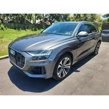 2022 Audi Q8 Prestige