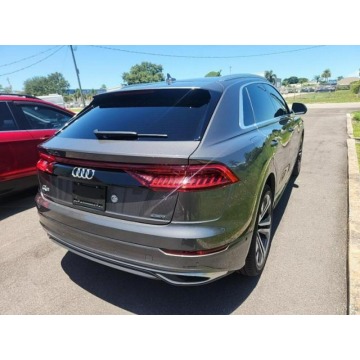 Audi Q8  SUV 2022,  3.0 benzyna, automat - Na sprzedaż za 246 000 zł - Katowice - zdjęcie 6