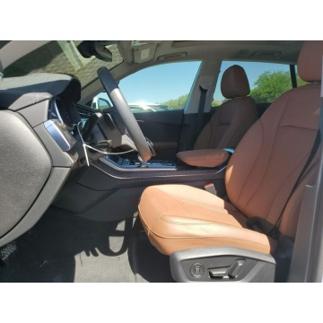 Audi Q8  SUV 2023,  3.0 benzyna, automat - Na sprzedaż za 243 540 zł - Katowice - zdjęcie 8