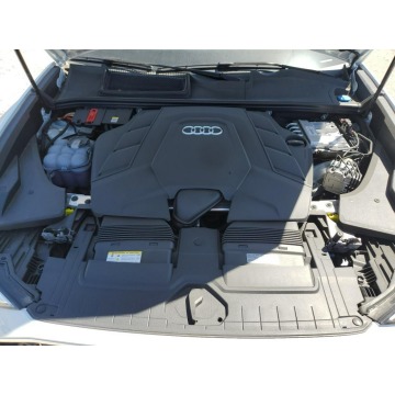 Audi Q8  SUV 2023,  3.0 benzyna, automat - Na sprzedaż za 243 540 zł - Katowice - zdjęcie 11