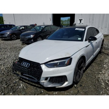  Audi RS 5