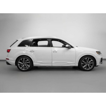 Audi SQ7  SUV 2021,  4.0 benzyna, automat - Na sprzedaż za 234 930 zł - Katowice - zdjęcie 4