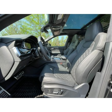 Audi SQ7  SUV 2023,  4.0 benzyna, automat - Na sprzedaż za 364 080 zł - Katowice - zdjęcie 9