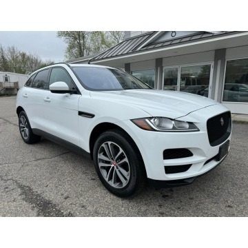 Jaguar F-PACE  SUV 2018,  2.0 benzyna, automat - Na sprzedaż za 51 660 zł - Katowice - zdjęcie 2