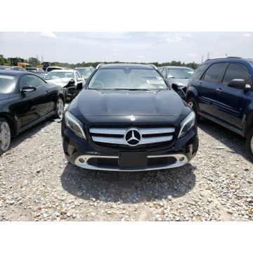 Mercedes - Benz GLA-klasa  Hatchback 2017,  2.0 benzyna, automat - Na sprzedaż za 39 360 zł - Katowice - zdjęcie 2