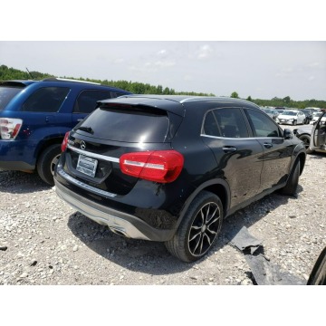 Mercedes - Benz GLA-klasa  Hatchback 2017,  2.0 benzyna, automat - Na sprzedaż za 39 360 zł - Katowice - zdjęcie 6
