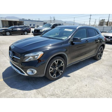  MERCEDES-BENZ GLA 250 4MATIC