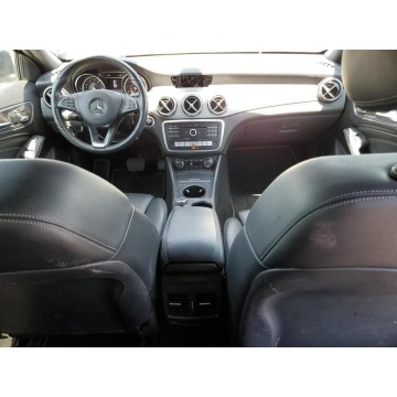 Mercedes - Benz GLA-klasa  Hatchback 2020,  2.0 benzyna, automat - Na sprzedaż za 63 468 zł - Katowice - zdjęcie 7