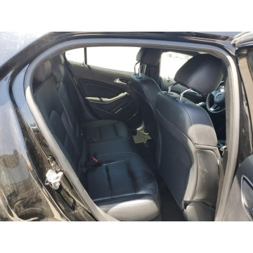 Mercedes - Benz GLA-klasa  Hatchback 2020,  2.0 benzyna, automat - Na sprzedaż za 63 468 zł - Katowice - zdjęcie 9