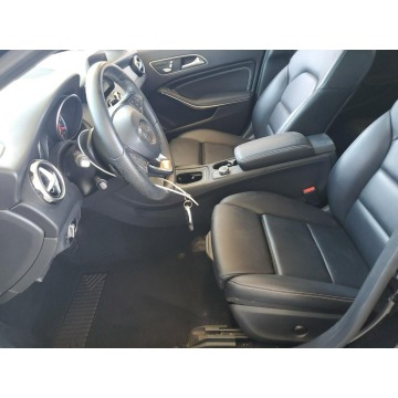 Mercedes - Benz GLA-klasa  Hatchback 2020,  2.0 benzyna, automat - Na sprzedaż za 77 489 zł - Katowice - zdjęcie 8