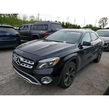  MERCEDES-BENZ GLA 250 4MATIC