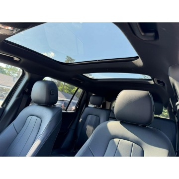 Mercedes - Benz GLB-klasa  SUV 2020,  2.0 benzyna, automat - Na sprzedaż za 91 020 zł - Katowice - zdjęcie 8