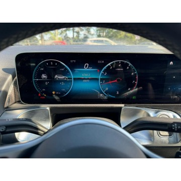 Mercedes - Benz GLB-klasa  SUV 2020,  2.0 benzyna, automat - Na sprzedaż za 91 020 zł - Katowice - zdjęcie 9