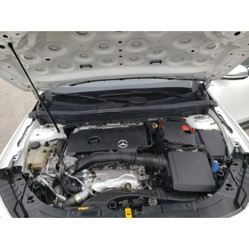 Mercedes - Benz GLB-klasa  SUV 2020,  2.0 benzyna, automat - Na sprzedaż za 85 362 zł - Katowice - zdjęcie 12