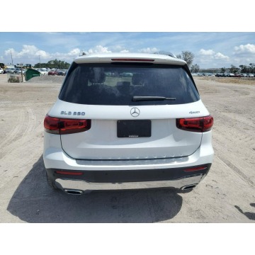 Mercedes - Benz GLB-klasa  SUV 2020,  2.0 benzyna, automat - Na sprzedaż za 109 716 zł - Katowice - zdjęcie 5