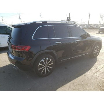 Mercedes - Benz GLB-klasa  SUV 2021,  2.0 benzyna, automat - Na sprzedaż za 65 682 zł - Katowice - zdjęcie 4