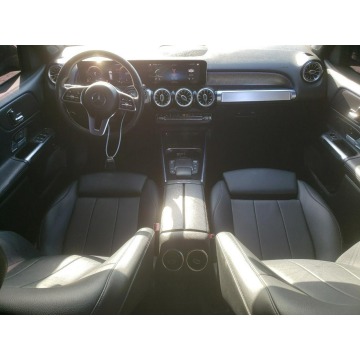 Mercedes - Benz GLB-klasa  SUV 2021,  2.0 benzyna, automat - Na sprzedaż za 65 682 zł - Katowice - zdjęcie 8
