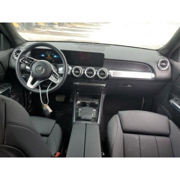 Mercedes - Benz GLB-klasa  SUV 2023,  2.0 benzyna, automat - Na sprzedaż za 119 802 zł - Katowice - zdjęcie 8