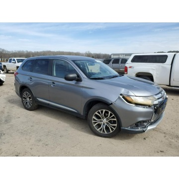 Mitsubishi Outlander  SUV 2017,  2.4 benzyna, automat - Na sprzedaż za 23 124 zł - Katowice - zdjęcie 3