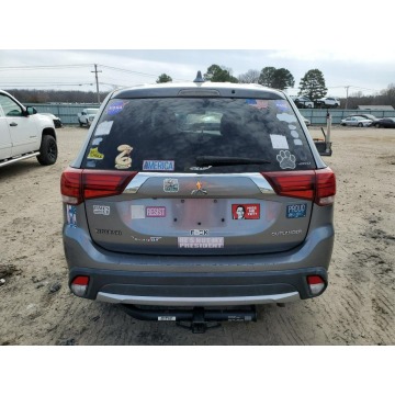 Mitsubishi Outlander  SUV 2017,  2.4 benzyna, automat - Na sprzedaż za 23 124 zł - Katowice - zdjęcie 5