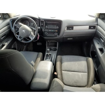 Mitsubishi Outlander  SUV 2016,  2.4 benzyna, automat - Na sprzedaż za 15 990 zł - Katowice - zdjęcie 6