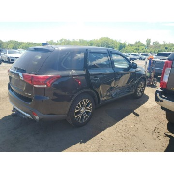 Mitsubishi Outlander  SUV 2017,  2.4 benzyna, automat - Na sprzedaż za 19 680 zł - Katowice - zdjęcie 4