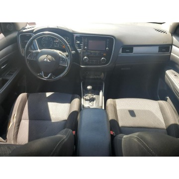 Mitsubishi Outlander  SUV 2017,  2.4 benzyna, automat - Na sprzedaż za 19 680 zł - Katowice - zdjęcie 7