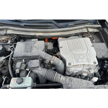 Mitsubishi Outlander  SUV 2019,  2.0 benzyna, automat - Na sprzedaż za 63 960 zł - Katowice - zdjęcie 8