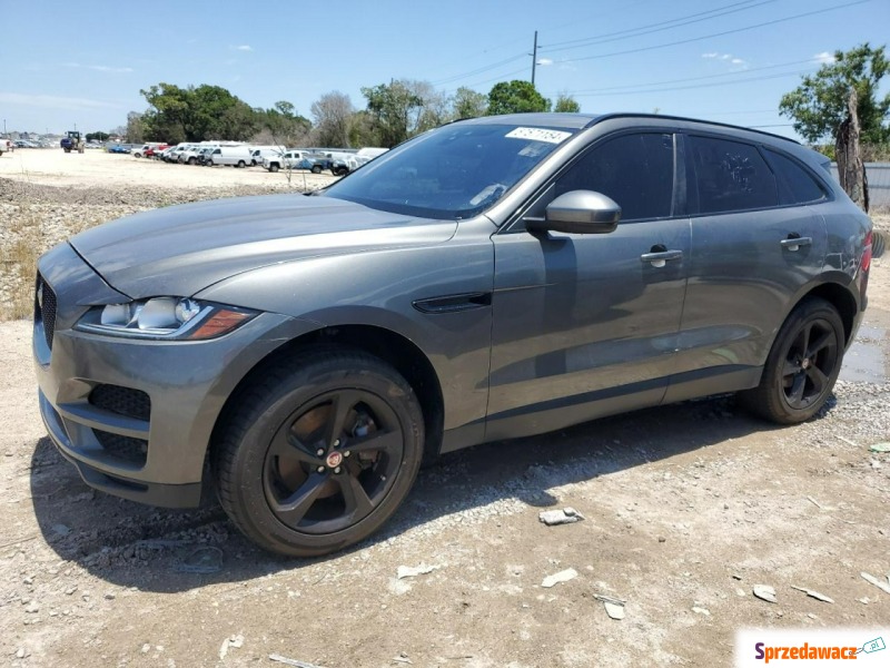 Jaguar F-PACE  SUV 2017,  3.0 benzyna - Na sprzedaż za 34 440 zł - Katowice