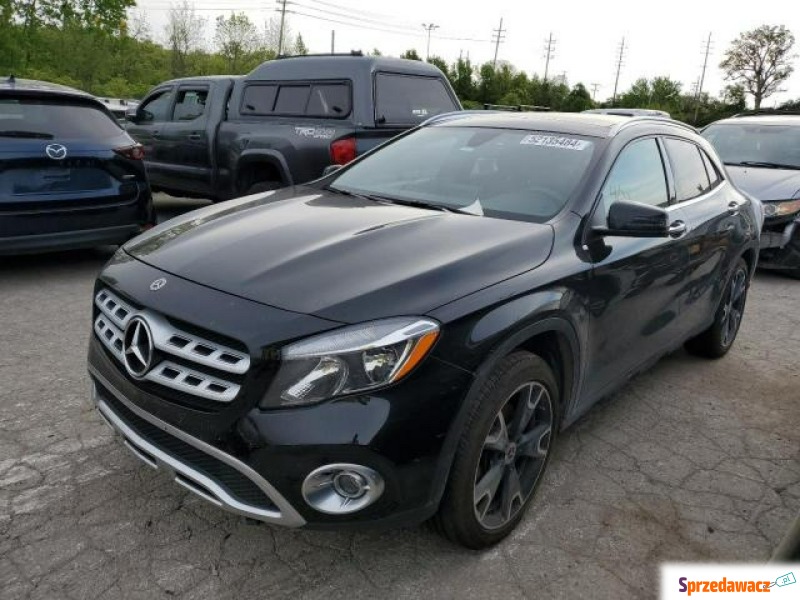  MERCEDES-BENZ GLA 250 4MATIC - Samochody osobowe - Katowice