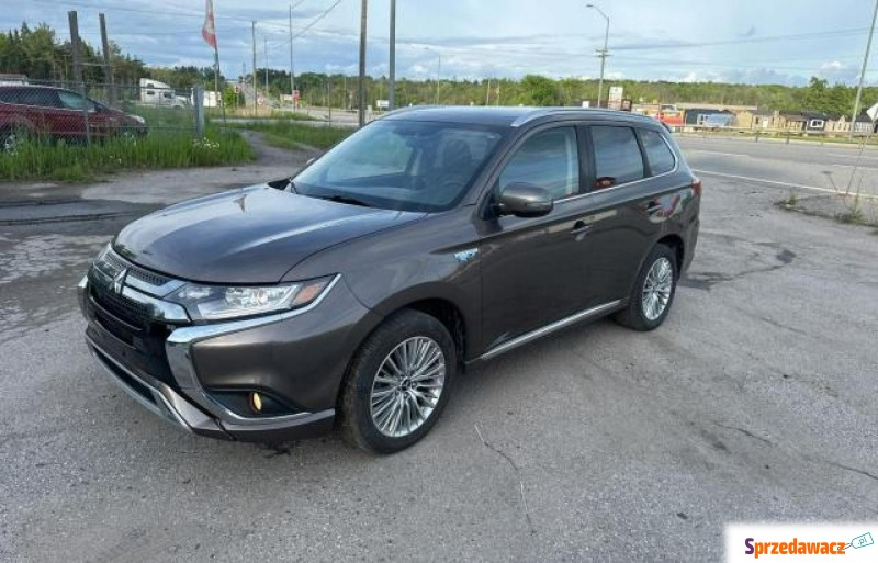 2019 MITSUBISHI OUTLANDER SEL - Samochody osobowe - Katowice