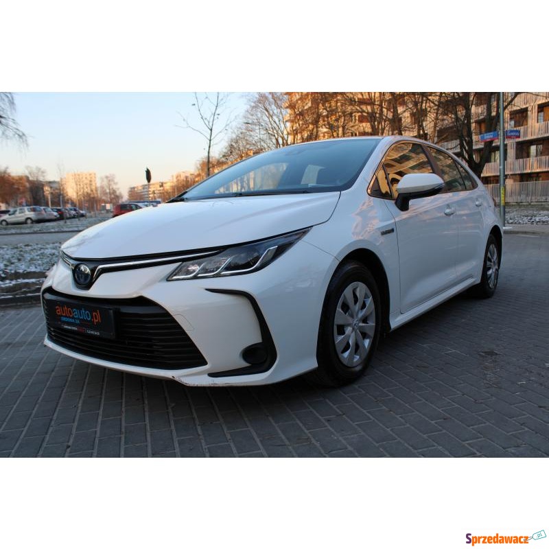 Toyota Corolla  Sedan/Limuzyna 2021,  1.8 hybryda - Na sprzedaż za 73 999 zł - Warszawa