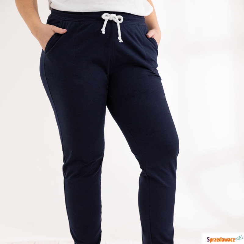Granatowe spodnie dresowe XXL OVERSIZE JESIEŃ - Spodnie damskie - Sieradz