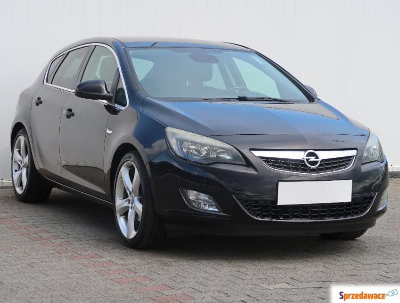 Opel Astra  Hatchback 2010,  1.6 benzyna - Na sprzedaż za 21 999 zł - Bielany Wrocławskie