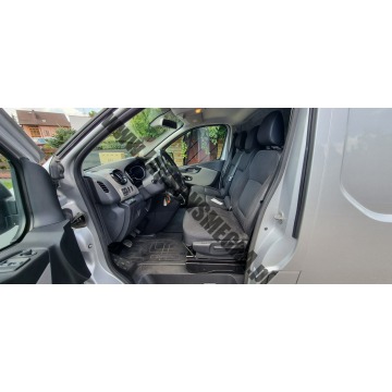 Renault Trafic  Bus 2015,  1.6 diesel - Na sprzedaż za 51 500 zł - Skoczów - zdjęcie 9