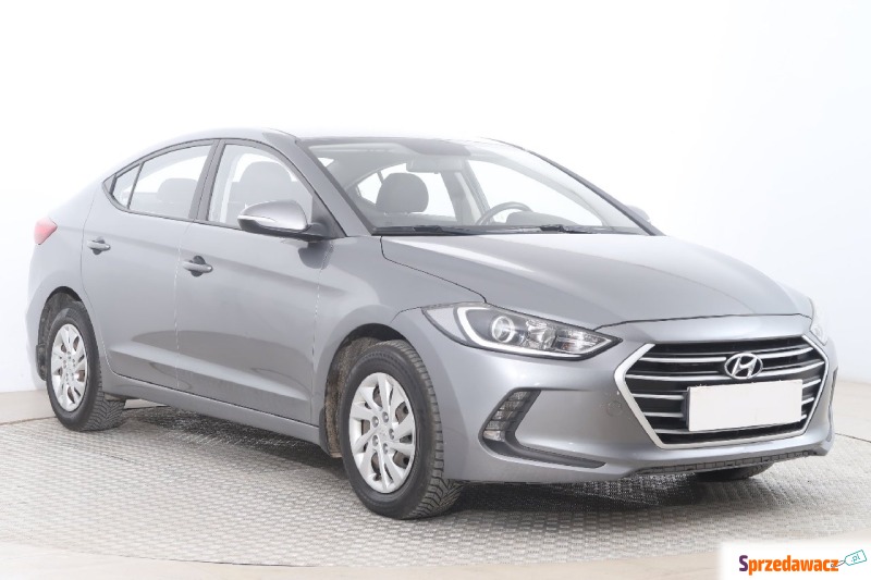 Hyundai Elantra  Liftback 2016,  1.6 benzyna - Na sprzedaż za 46 999 zł - Częstochowa