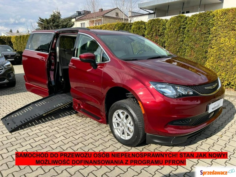 Chrysler Pacifica  Minivan/Van 2021,  3.7 benzyna - Na sprzedaż za 219 000 zł - Tarnów