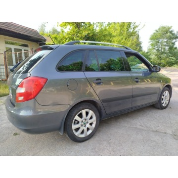 Skoda Fabia 2012,  1.2 benzyna - Na sprzedaż za 9 900,00 zł - Toruń - zdjęcie 2
