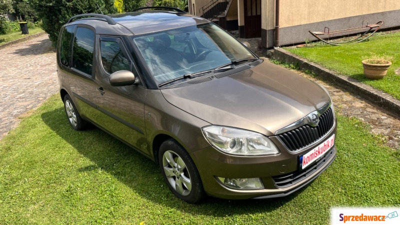 Skoda Roomster  Hatchback 2015,  1.4 benzyna - Na sprzedaż za 23 800 zł - Brzezie