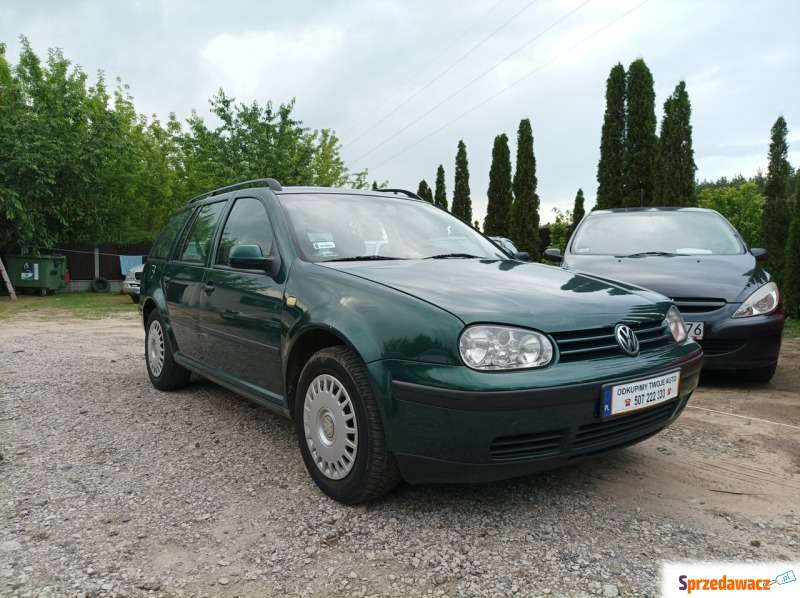 Volkswagen Golf 1999,  1.9 - Na sprzedaż za 2 200,00 zł - Warszawa