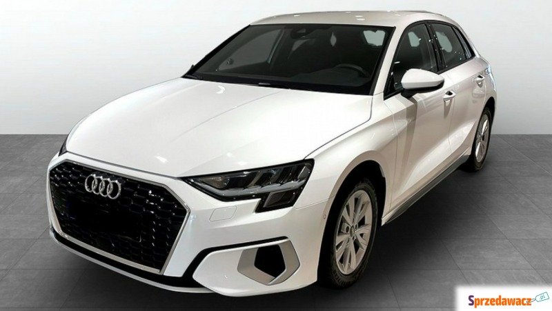 Audi A3  Hatchback 2023,  1.5 benzyna - Na sprzedaż za 120 000 zł - Warszawa