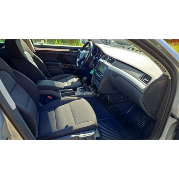 Skoda Superb 2011,  1.8 diesel - Na sprzedaż za 17 700 zł - Skoczów - zdjęcie 11