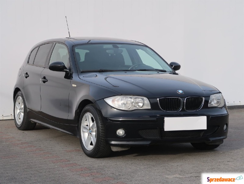 BMW Seria 1  Hatchback 2005,  1.6 benzyna - Na sprzedaż za 13 999 zł - Katowice
