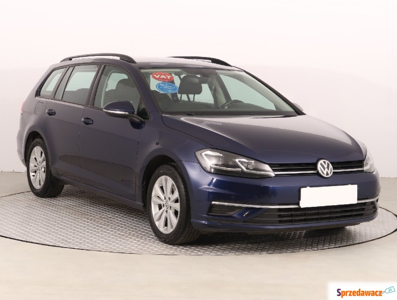 Volkswagen Golf  Kombi 2019,  1.6 diesel - Na sprzedaż za 40 649 zł - Gdynia