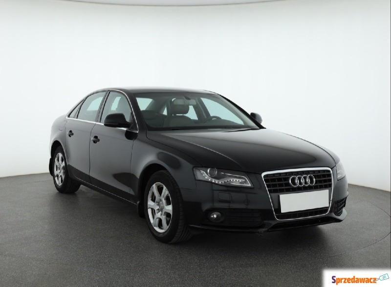 Audi A4  Liftback 2009,  2.0 diesel - Na sprzedaż za 29 999 zł - Piaseczno