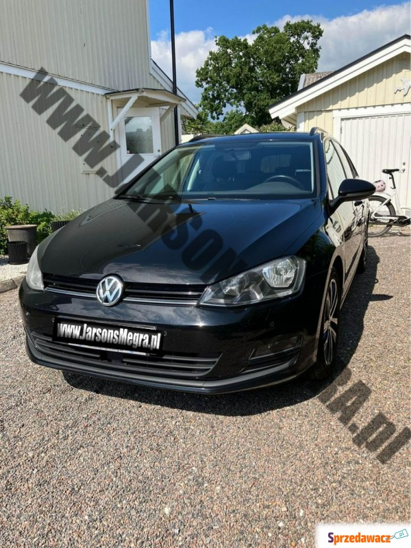 Volkswagen Golf 2016,  1.2 benzyna - Na sprzedaż za 46 300 zł - Kiczyce