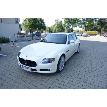 MASERATI QUATTROPORTE IMPORT Z JAPONII